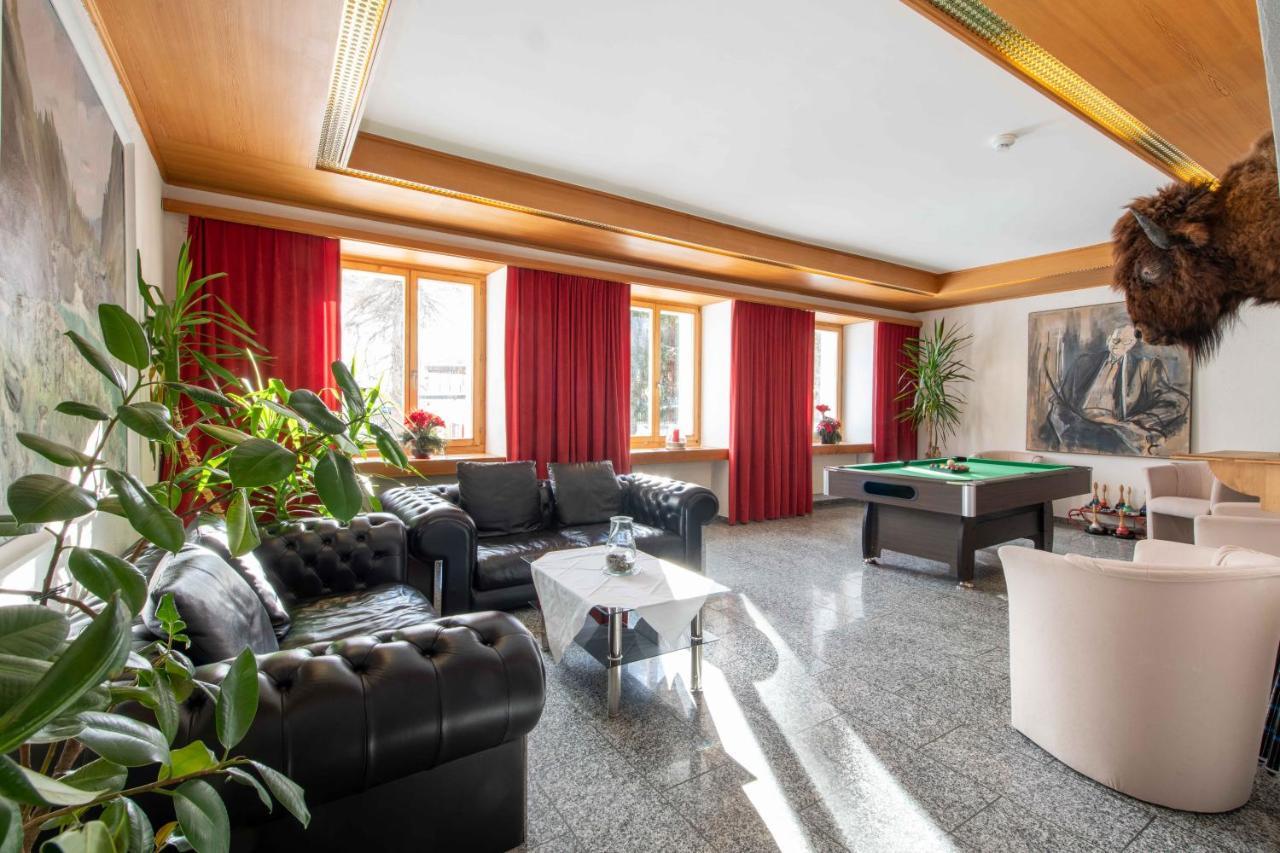 Hotel Grischuna 比维奥 外观 照片