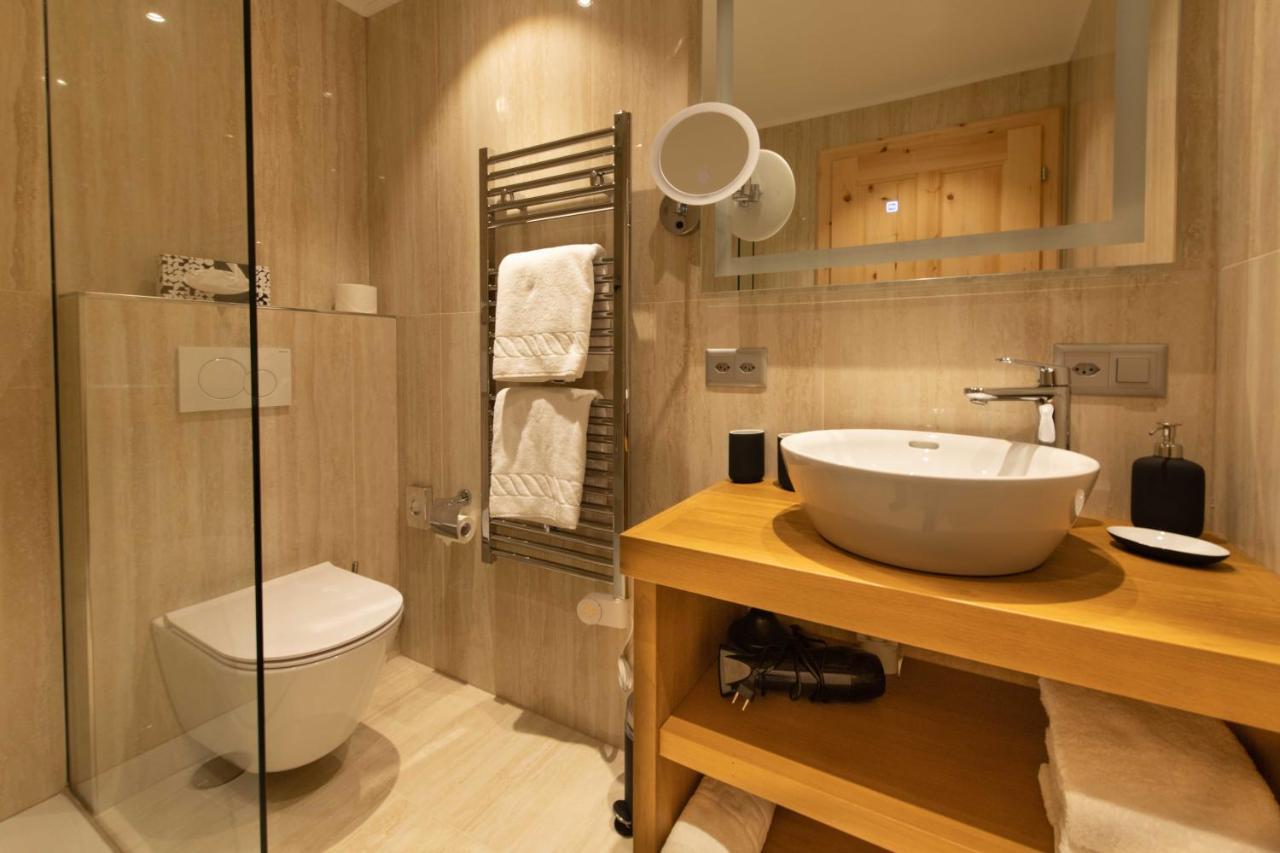 Hotel Grischuna 比维奥 外观 照片