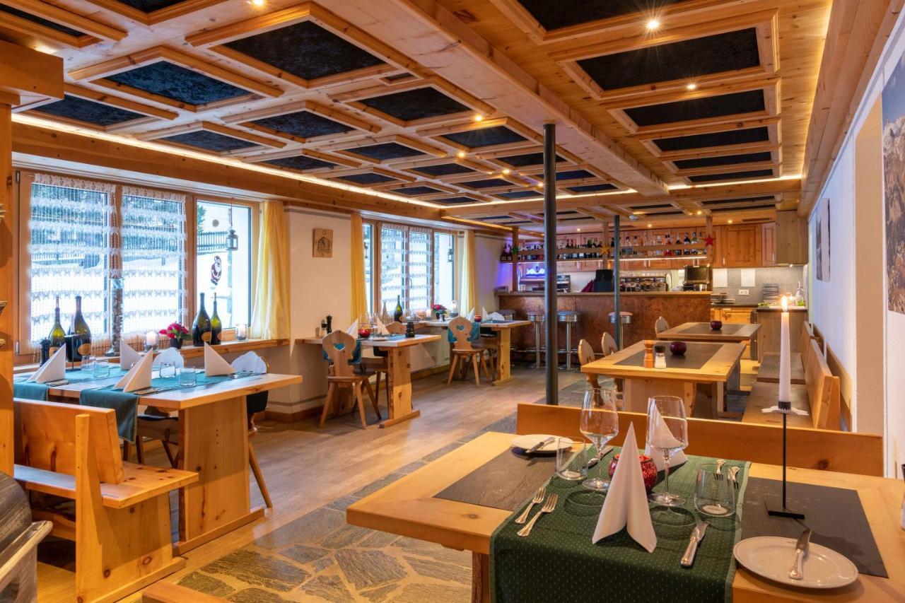 Hotel Grischuna 比维奥 外观 照片
