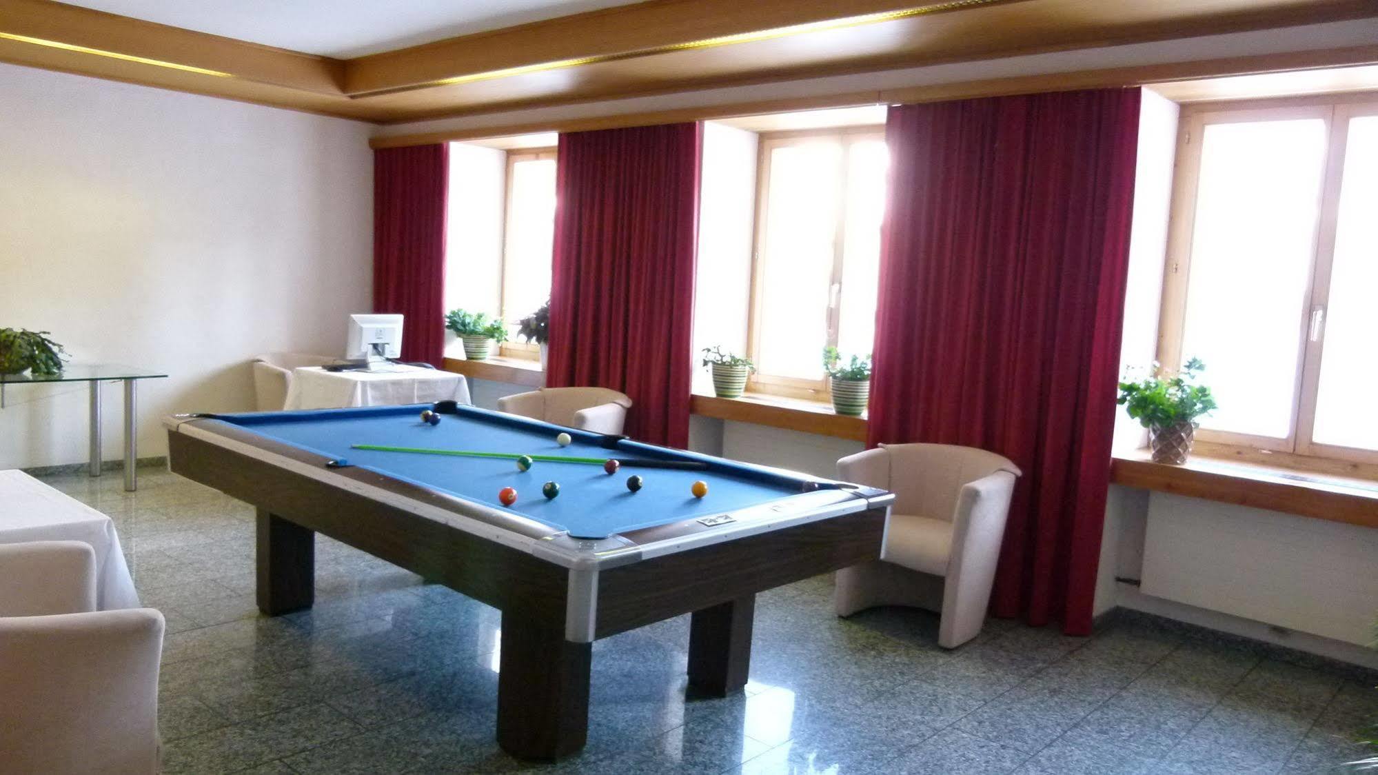Hotel Grischuna 比维奥 外观 照片